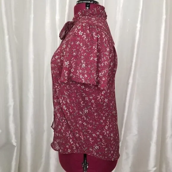 Lily White Floral Blouse (size L) - Picture 3 of 6